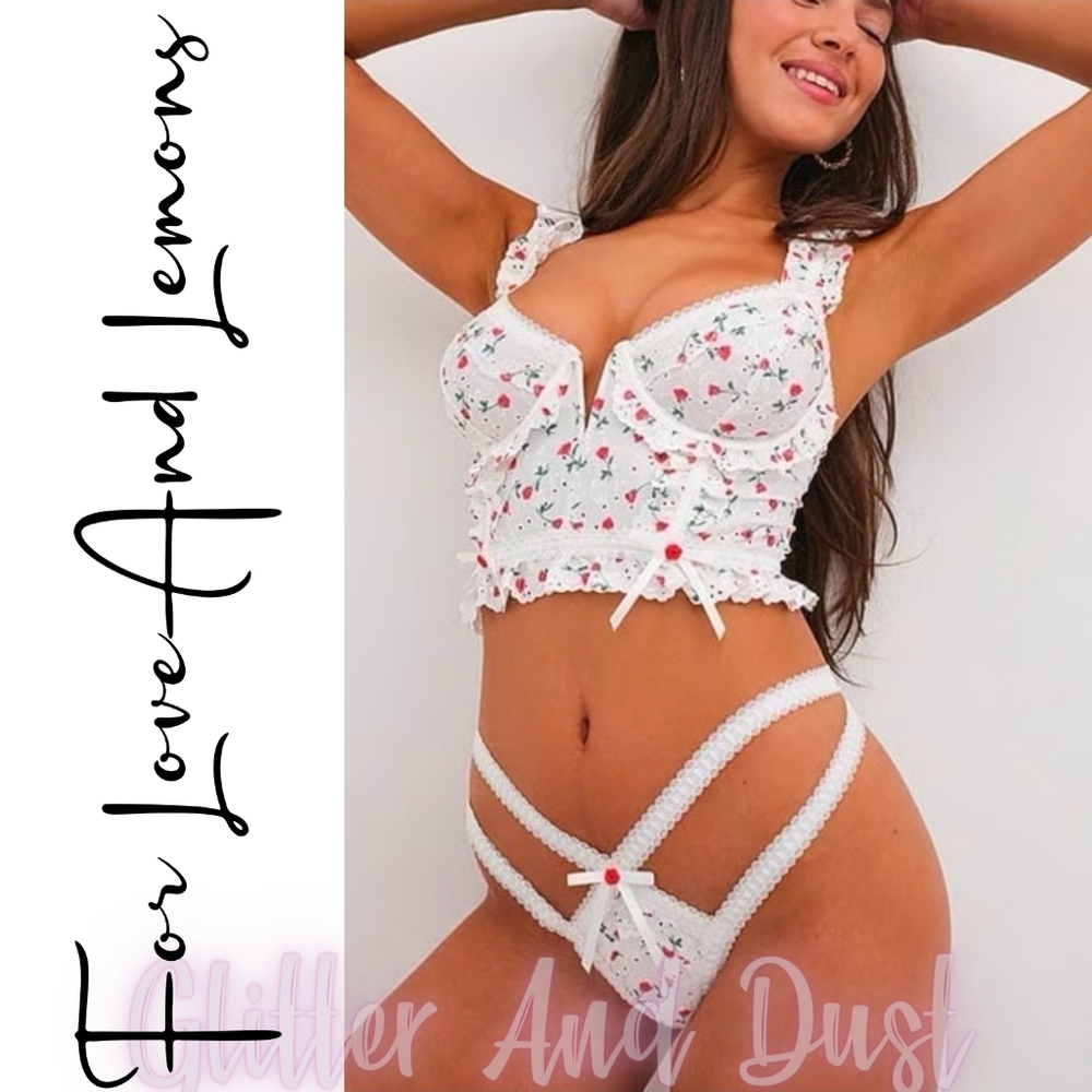 🧁For Love And Lemons White Floral Bra